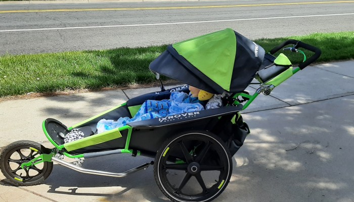 iXROVER outdoor stroller and bike trailer for the Kawai´s family